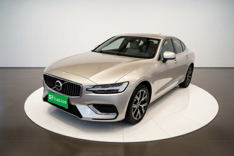 Used Volvo S60 2026 Model B4 Zhiyi Luxury Edition
