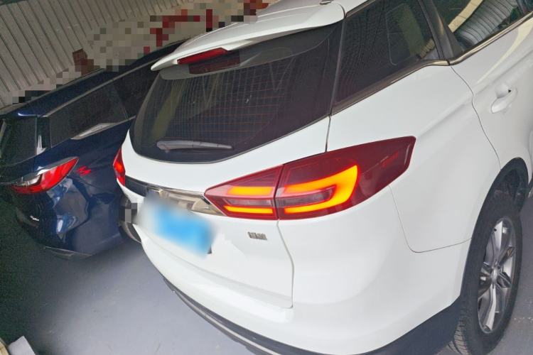 Used Geely Auto Emgrand X7 Sport 2018 1.8TD Automatic Two-Wheel Drive Smart Connect 4G Internet Edition