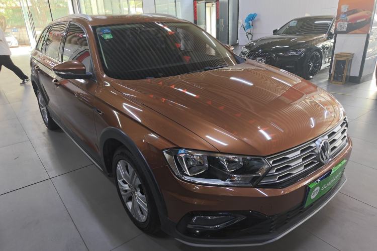 Used Volkswagen C-TREK 2017 1.6L Automatic Comfort Model Exterior 1