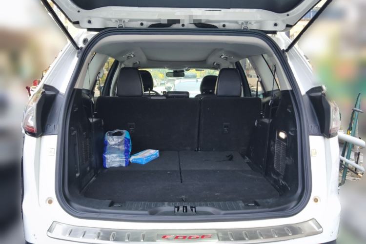 Used Ford Edge 2018 EcoBoost 245 Two-Wheel-Drive Platinum Edition 7-Seater China V Emission Standard