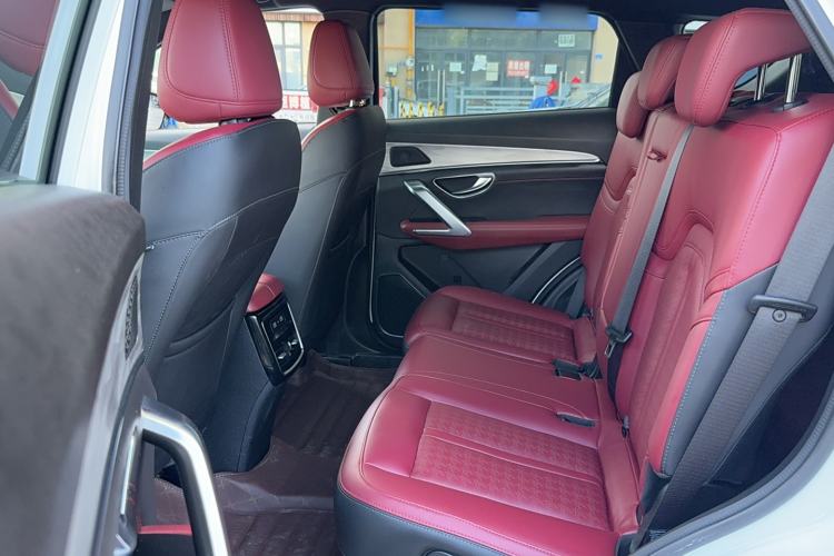 Used JETOUR X70 PRO 2023 1.6T DCT Enjoy PRO 7-Seater
