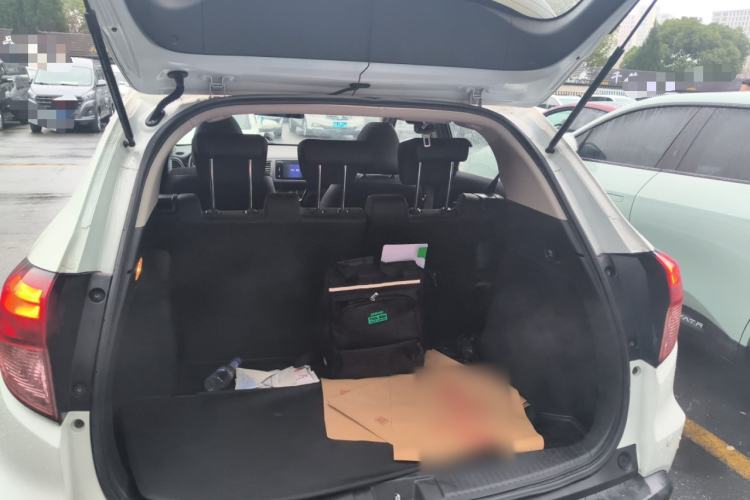 Used Honda Vezel 2015 1.8L CVT 2WD Luxury Model