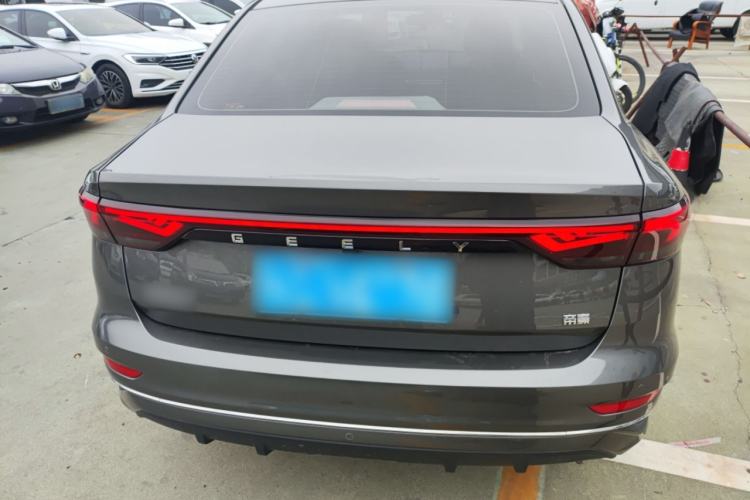 Used Geely Auto Emgrand 2023 4th Generation Champion Edition 1.5L CVT Prestige Model
