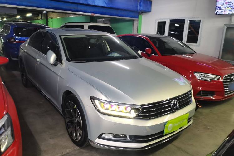 Used Volkswagen Magotan 2019 280TSI DSG Leading Model China VI Standard