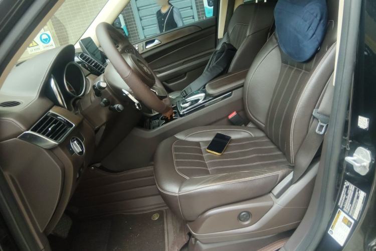 Used Mercedes-Benz CLS 
