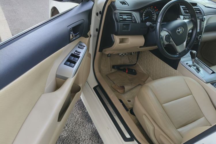 Used Toyota Camry 2012 Junrui 2.0S Radiant Edition Driver Seat