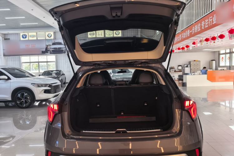 Used Lynk & Co 02 2018 1.5T DCT Two-Wheel Drive Sporty Version China V Standard
