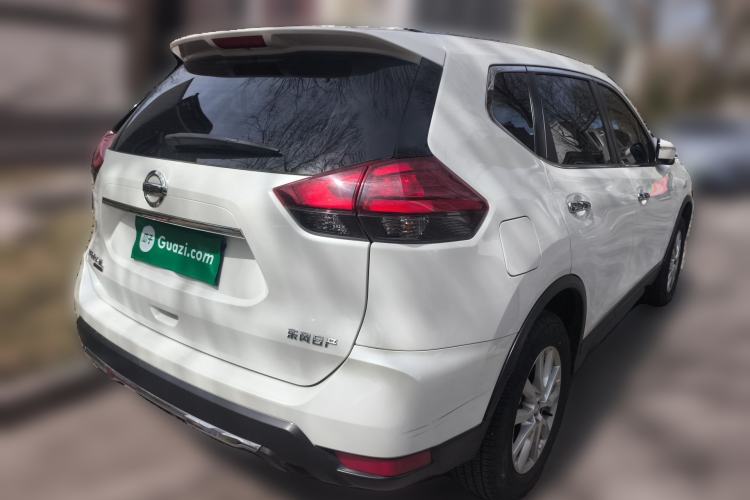 Used Nissan X-Trail 2022 2.0L Two-Wheel Drive Smart Connect Premium Edition