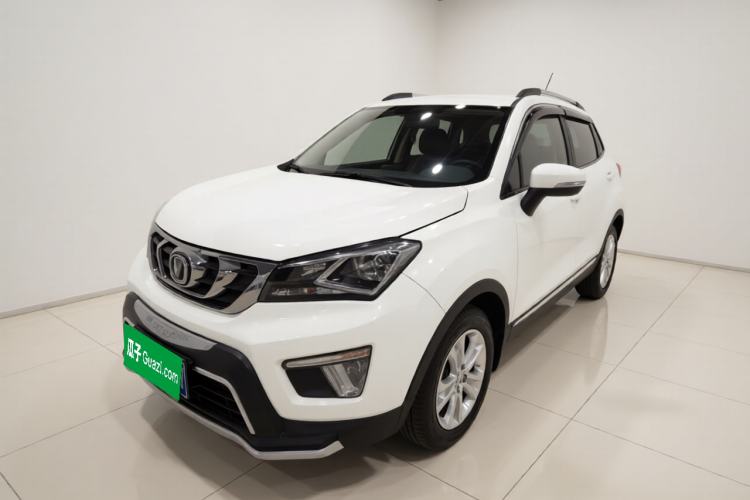Used CHANGAN CS15 2016 1.5L Manual Fashion Edition Guazi used car, China used car export, Used car for sale, Used cars, Cheapest cars for sale