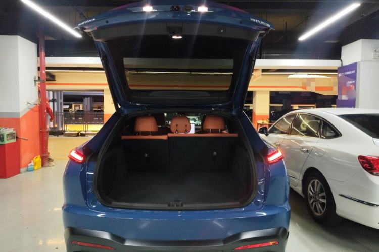 Used ONVO L60 2024 60 kWh All-Wheel Drive
