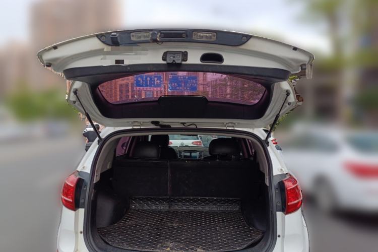 Used Kia Sportage R 2014 2.0L Automatic Two-Wheel Drive GLS Trim