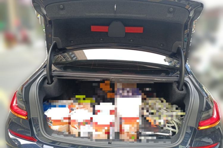 Used BMW 3 Series 2020 325i M Sport Night Edition package Trunk