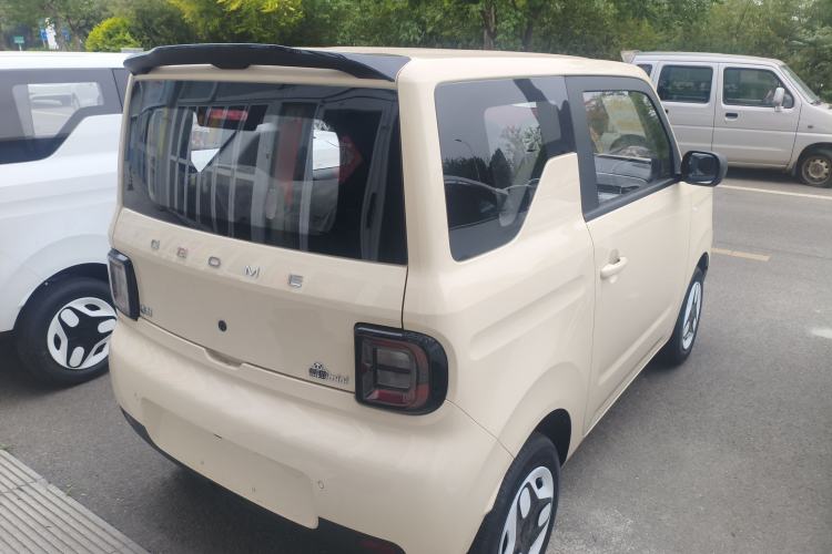 Used Geely Galaxy Panda 2025 210 km – Yuanqi Bear