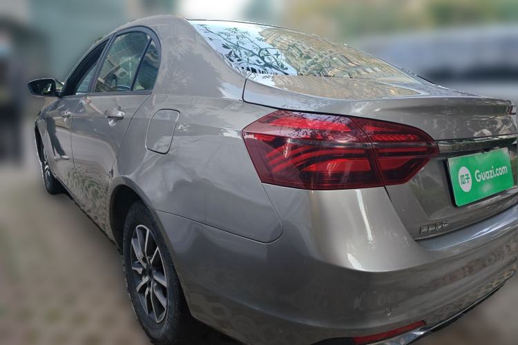 Used Geely Auto Emgrand 2019 Leading Edition 1.5L CVT Luxury Model China VI Standard