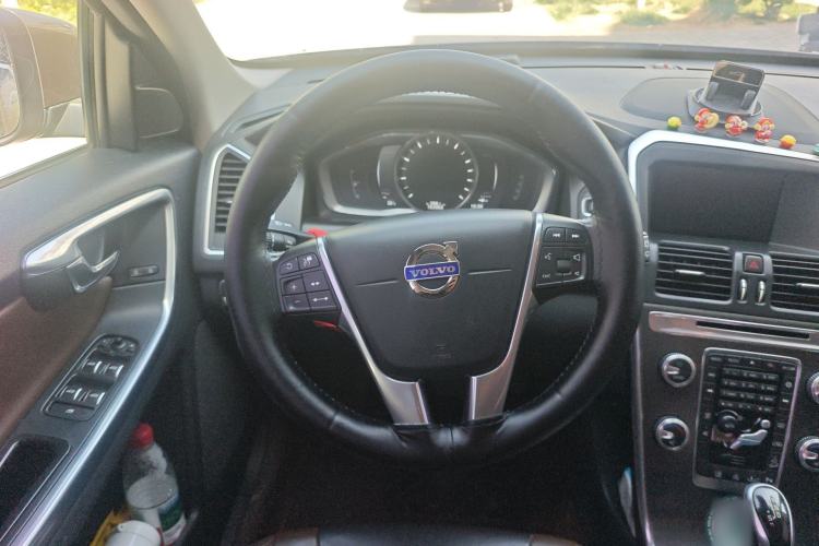 Used Volvo XC60 2015 T5 AWD Zhiyuan Edition Steering Wheel
