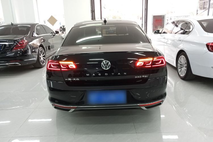 Used Volkswagen Magotan 2020 330TSI DSG Luxury Edition Rear