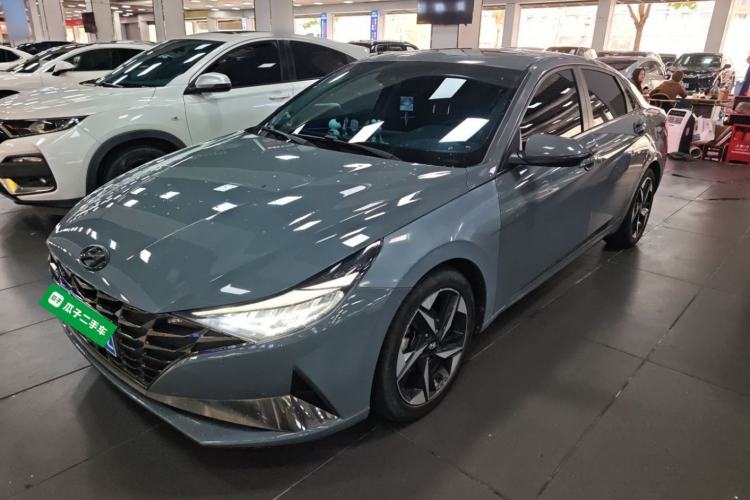 Used Hyundai Elantra 2021 1.5L CVT LUX Prestige Edition