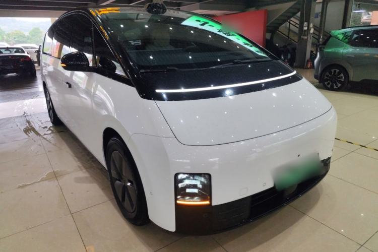 Used Li Auto MEGA 2024 Ultra Model