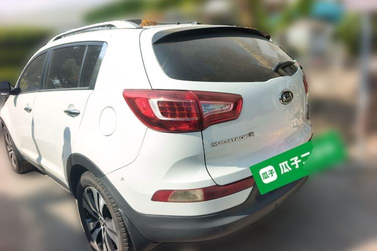 Used Kia Sportage R 2011 2.0L Automatic Two-Wheel Drive Premium Edition
