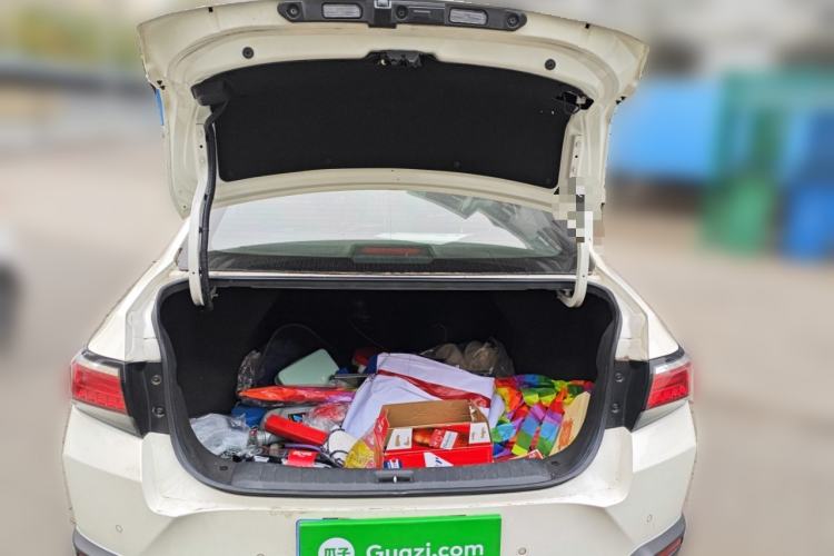 Used Venucia D60 2019 1.6L XL CVT Smart Connect Elite Edition