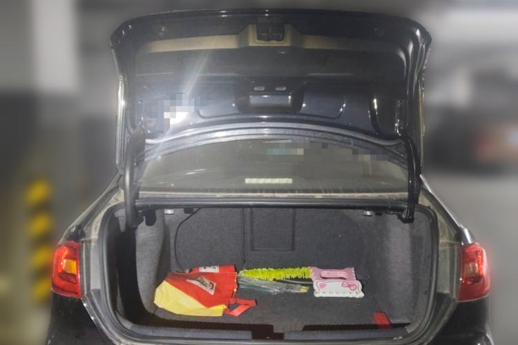 Used Volkswagen Sagitar 2012 1.6L Automatic Fashion Edition