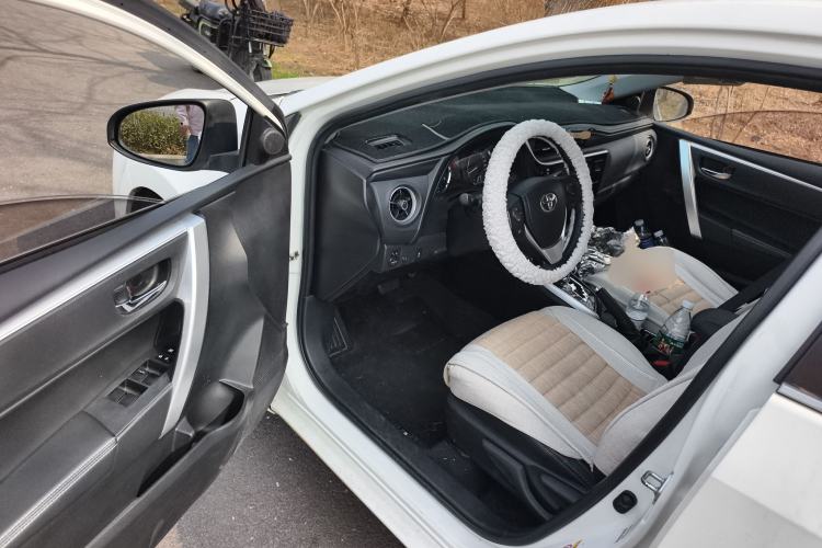 Used Toyota Corolla 2017 Revised Version 1.2T S-CVT GL-i Leather Edition
