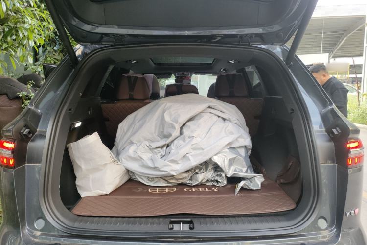 Used Geely Auto Monjaro L 2024 2.0TD High-Power Automatic Two-Wheel Drive Yunqi Version Trunk