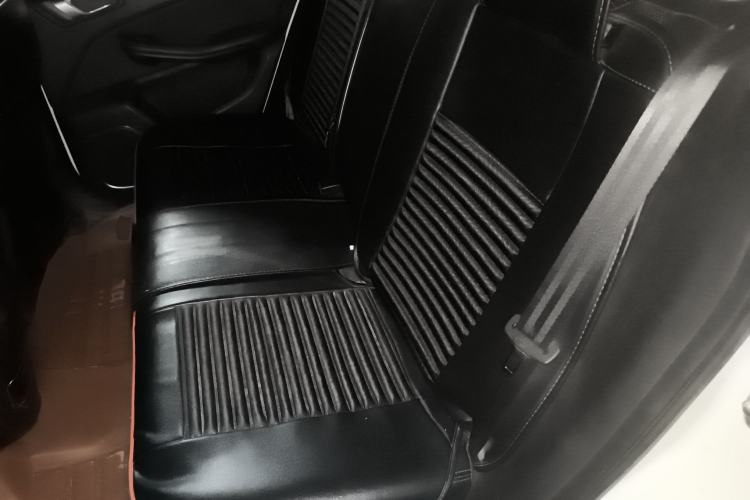 Used Zotye Domy X5 2015 1.5T Manual Luxury Version China IV Standard