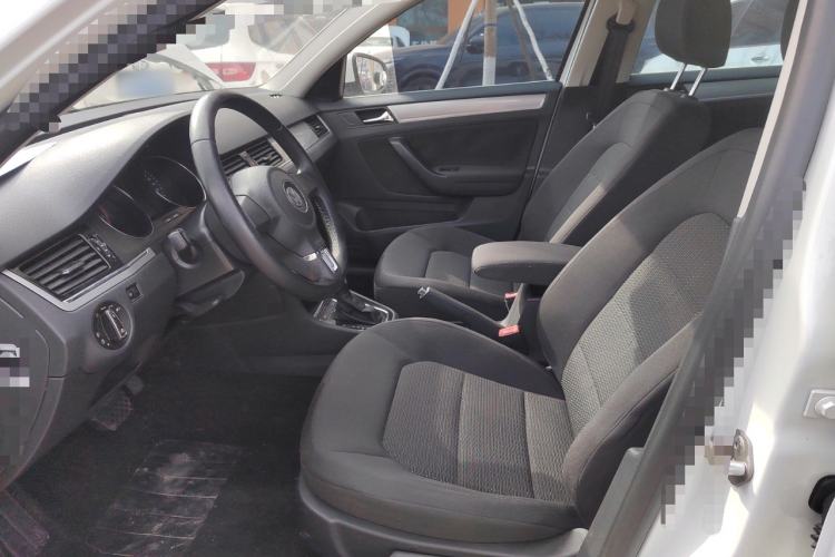 Used Volkswagen Bora 2015 Qihui Edition 1.6L Automatic Fashion Model Left Front Seat