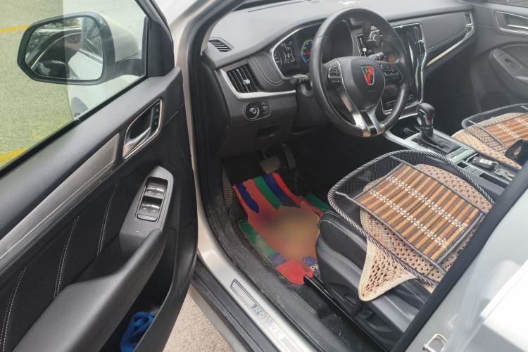 Used Roewe RX5 New Energy 2019 eRX5 50T 4G Connected Excellence Edition Driver Seat