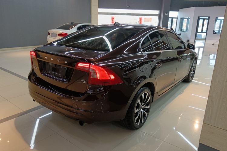 Used Volvo S60 2018 S60L T3 Smart Progress Edition
