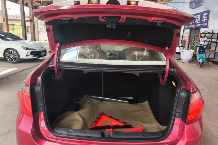 Used Brilliance H330 2013 1.5L Automatic Comfort Edition Trunk