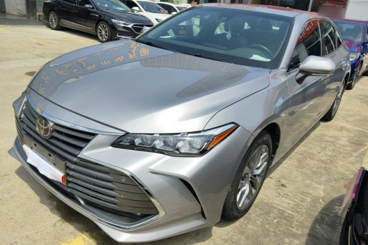 Used Toyota Avalon 2019 2.0L Luxury Edition China VI Standard