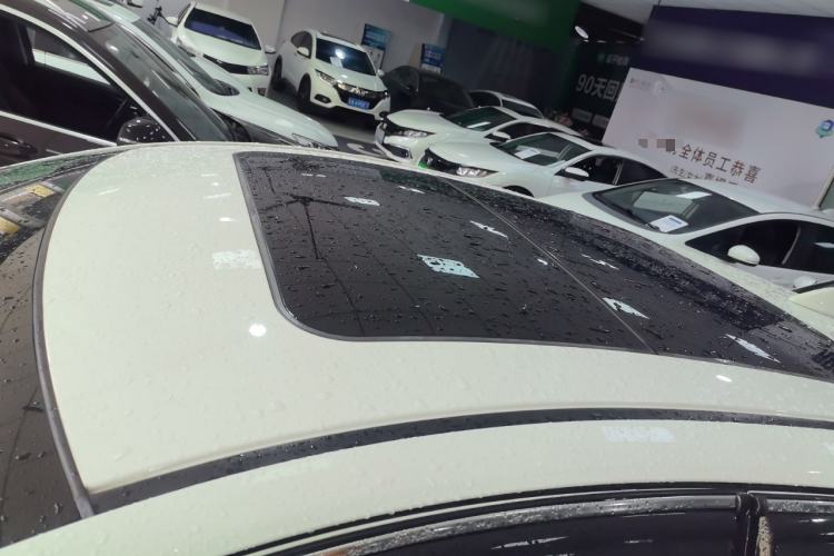 Used Honda Vezel 2017 1.8L CVT Front-Wheel Drive Pioneer Edition
