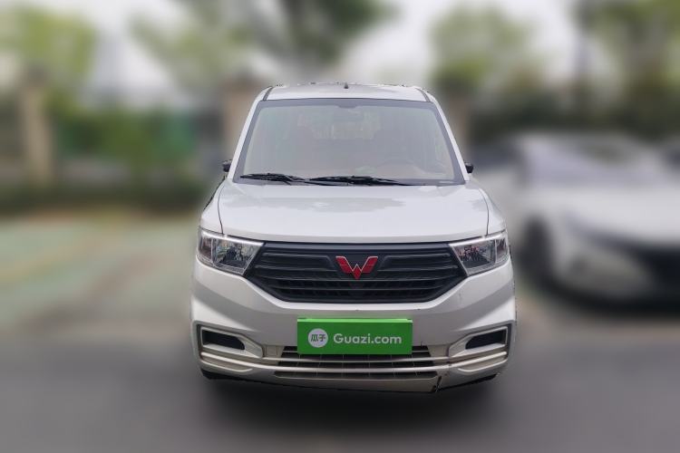 Used Wuling Hongguang V 2022 1.5L Jingqu Version Hydraulic Power Steering LAR