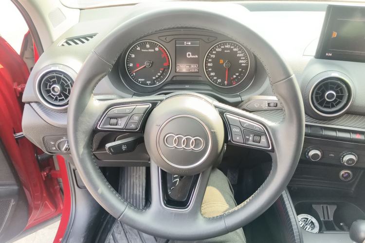 Used Audi Q2L 2018 35 TFSI Launch Exclusive Edition China VI