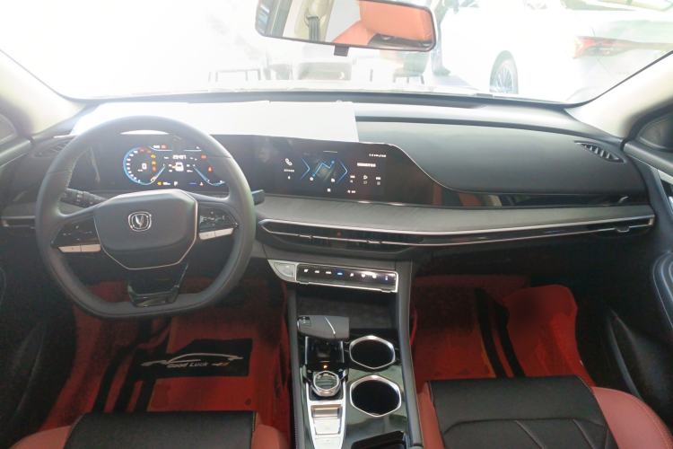 Used Changan Eado 2022 PLUS Blue Whale NE 1.4T GDI DCT Prestige Edition