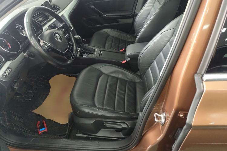 Used Volkswagen Lamando 2015 280TSI DSG Comfort Edition
