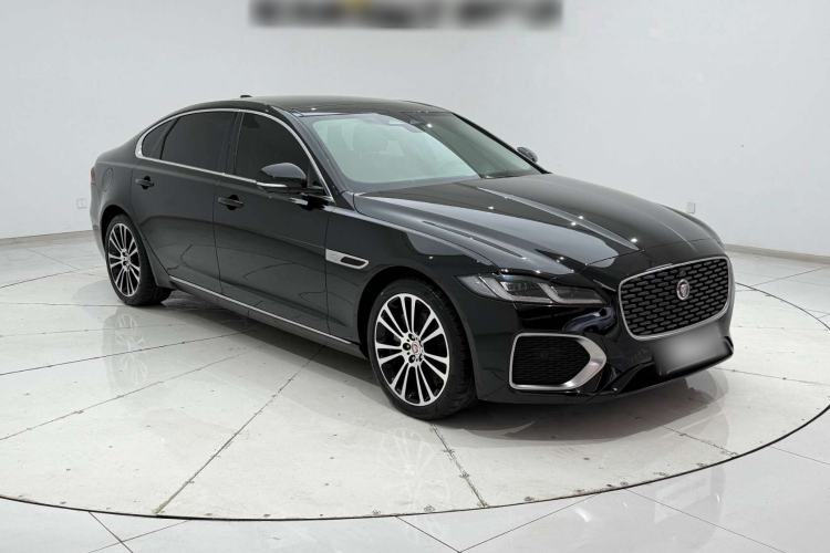 Used Jaguar XFL 2024 2.0T P250 Two-Wheel Drive Prestige Luxury Edition