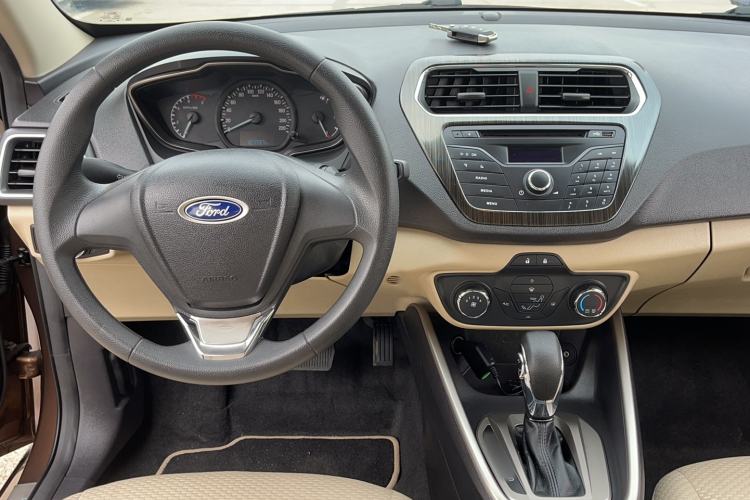 Used Ford Escort 2015 1.5L Automatic Comfort Edition
