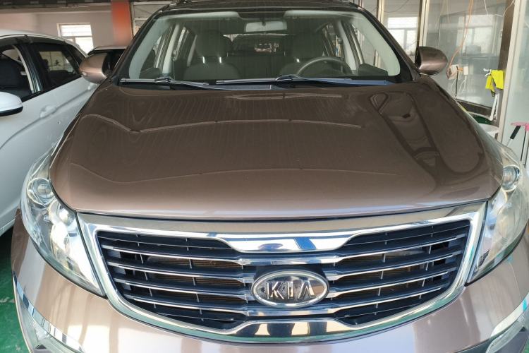 Used Kia Sportage R 2014 2.0L Manual Two-Wheel Drive GL Trim
