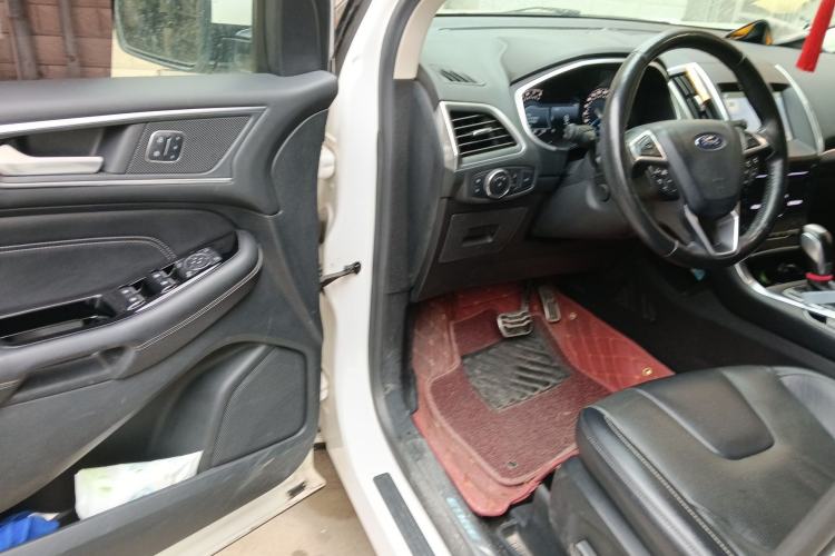 Used Ford Edge 2016 EcoBoost 245 Four-Wheel Drive Titanium 7-Seater