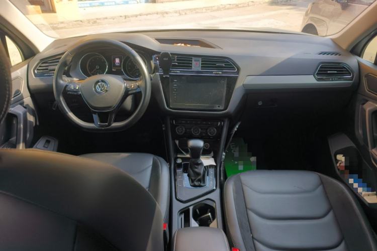 Used Volkswagen Tiguan L 2020 330TSI Automatic Two-Wheel Drive Smart Luxury Edition China VI Standard