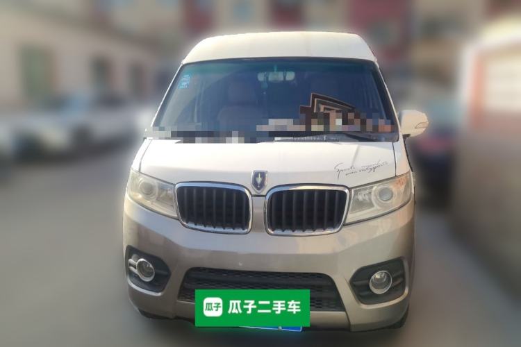 Used Jinbei New Hiace X30L 2018 1.5L Box Truck Wealth Edition DLCG14 Front