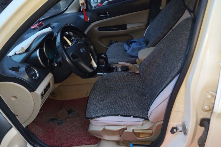 Used Changan Eado 2012 1.6L Manual Luxury Model China IV Standard
