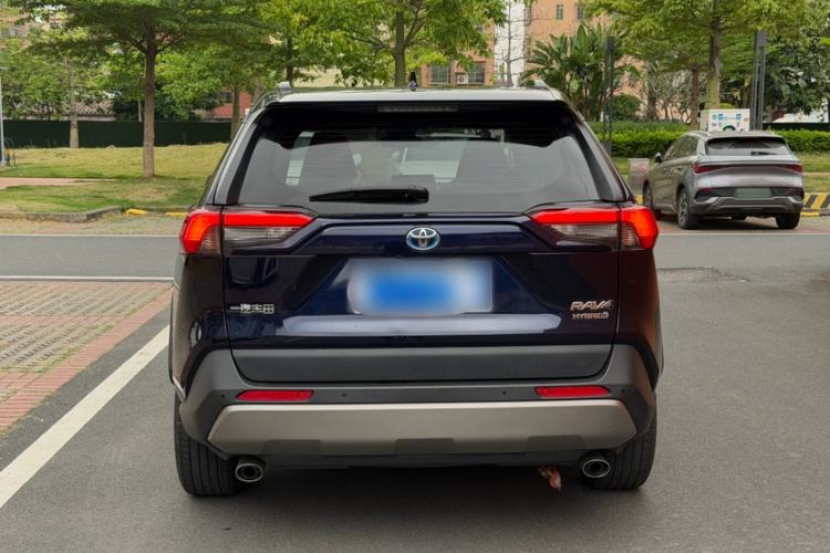 Used Toyota RAV4 2023 Dual-Engine 2.5L E-CVT Two-Wheel Drive Elite Plus Edition
