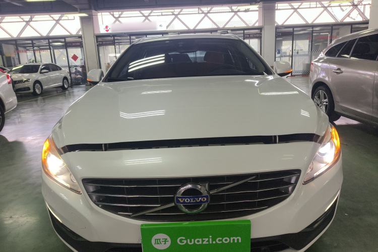 Used Volvo V60 2017 T5 Zhiya Edition China V Standard
