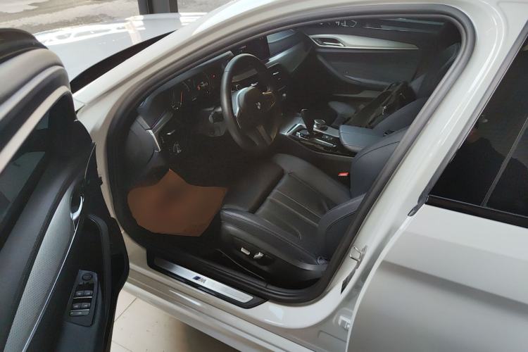 Used BMW 5 Series 2018 525i M Sport Package