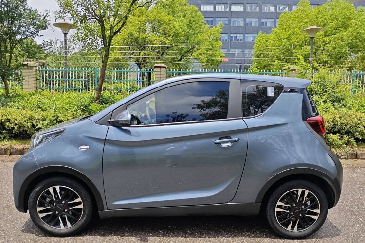 Used Chery New Energy Little Ant 2022 Revised Version Sweet Pink Edition Half-Sugar Version Lithium Iron Phosphate 30.7 kWh 30 kW 301 km