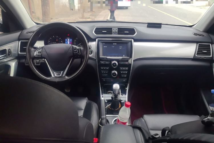 Used Haval H2 2014 1.5T Manual Two-Wheel Drive Elite Edition